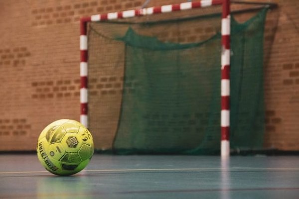 Les détails du passionnant jeu de futsal et ses règles uniques.